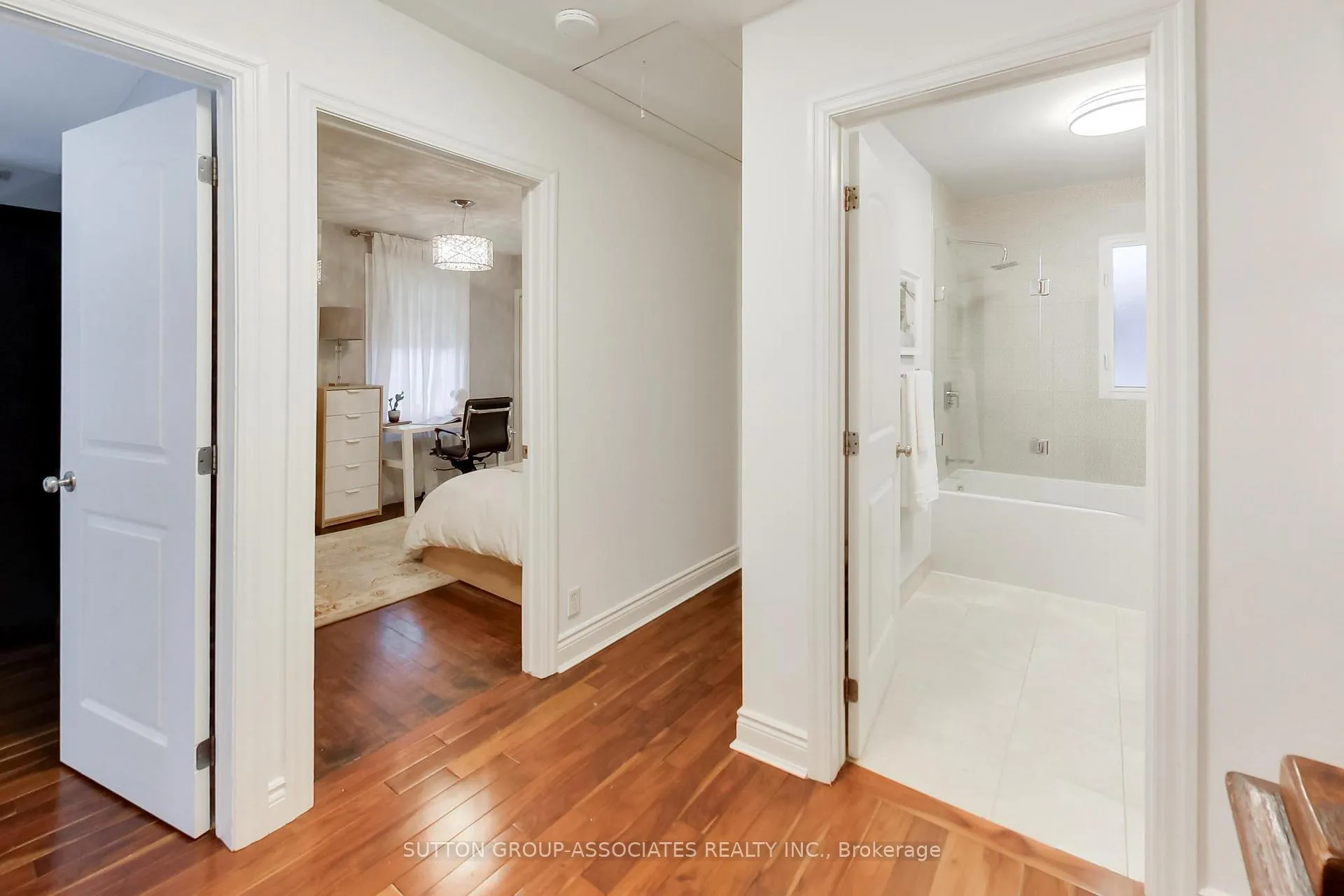 Photo 28 of 116 Maplewood Avenue, Toronto, Humewood-Cedarvale — HOMEH