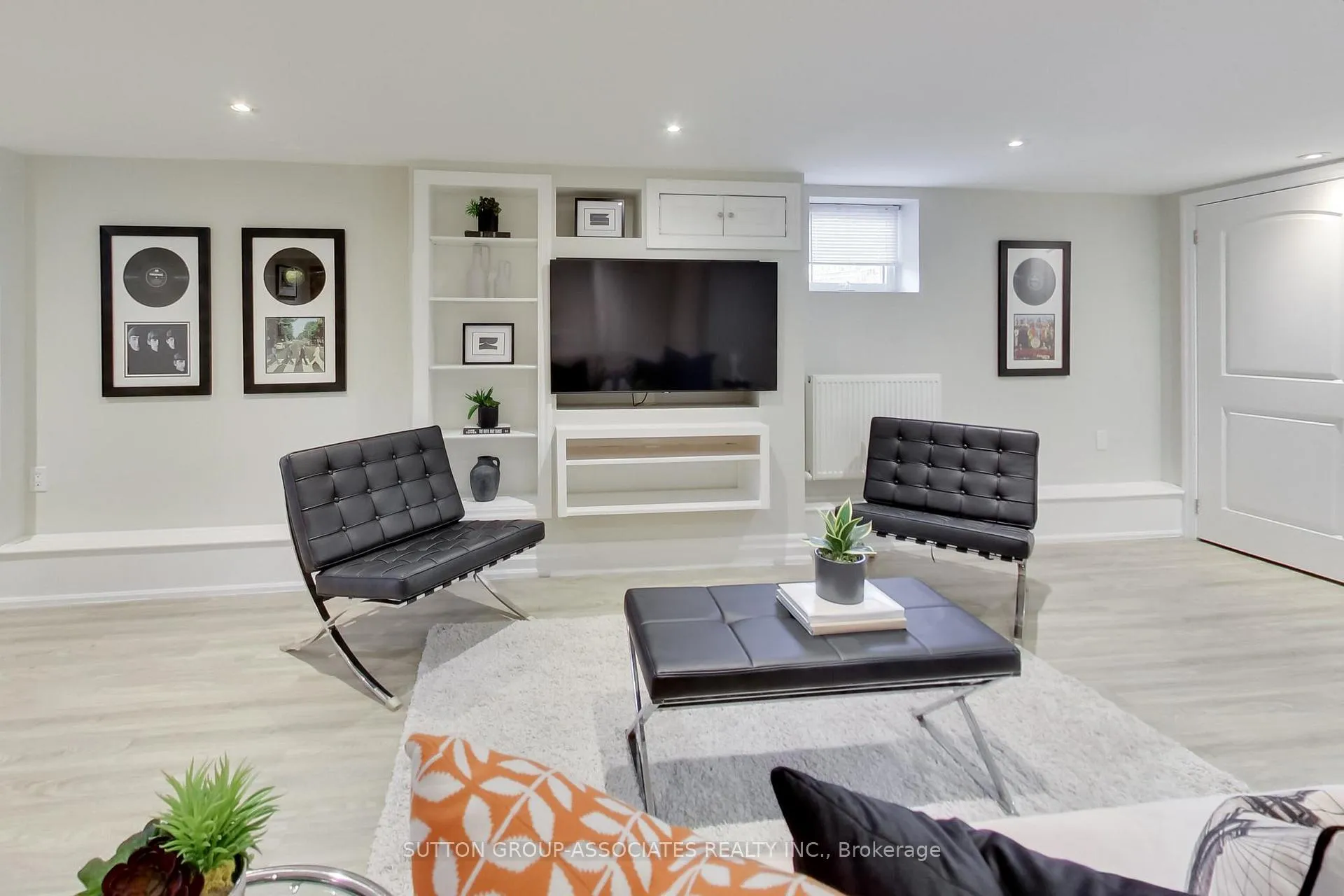 Photo 37 of 116 Maplewood Avenue, Toronto, Humewood-Cedarvale — HOMEH