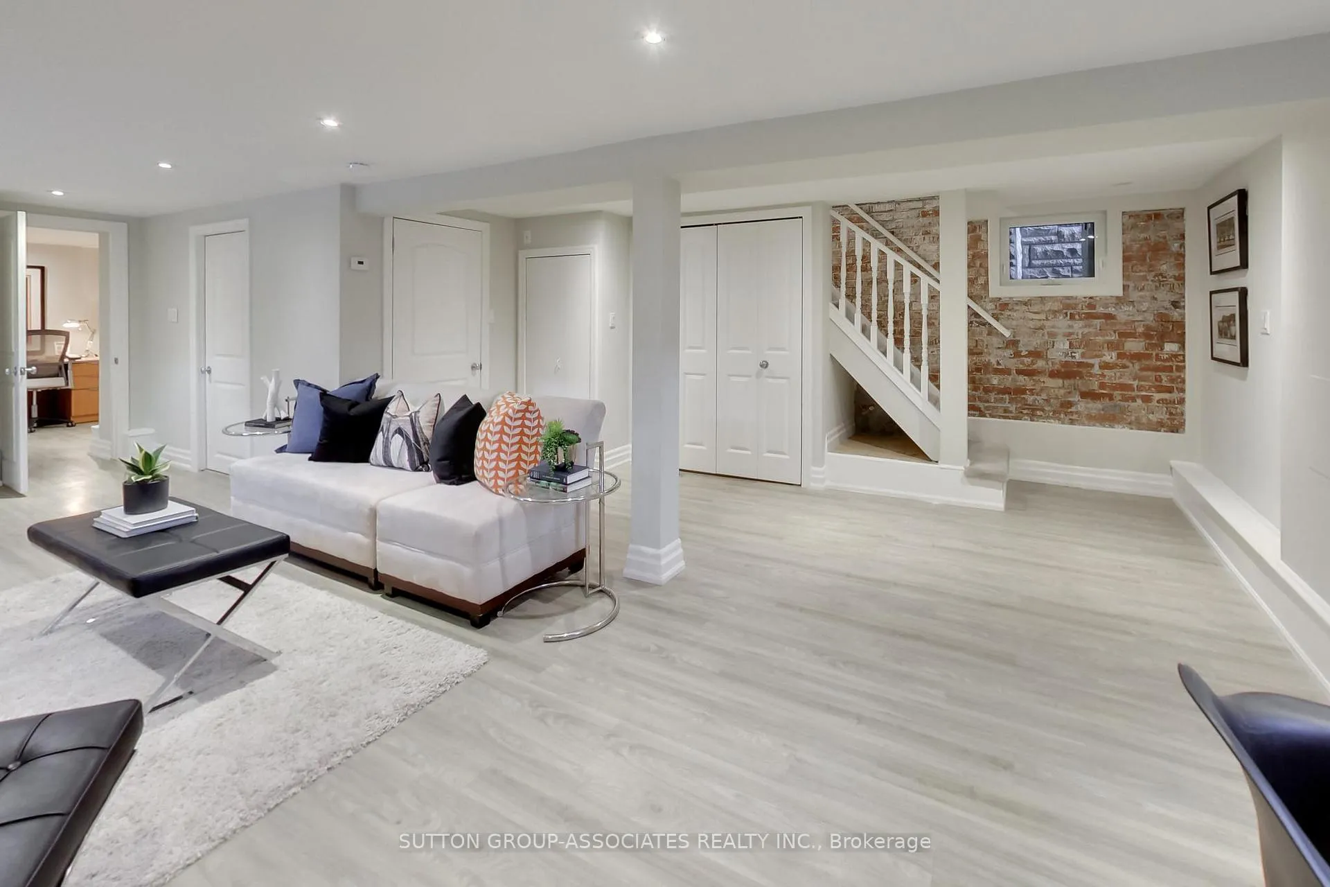 Photo 39 of 116 Maplewood Avenue, Toronto, Humewood-Cedarvale — HOMEH