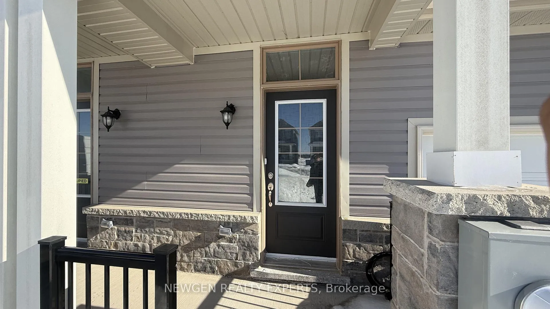Photo 2 of 33 Mackenzie Street, Southgate — HOMEH