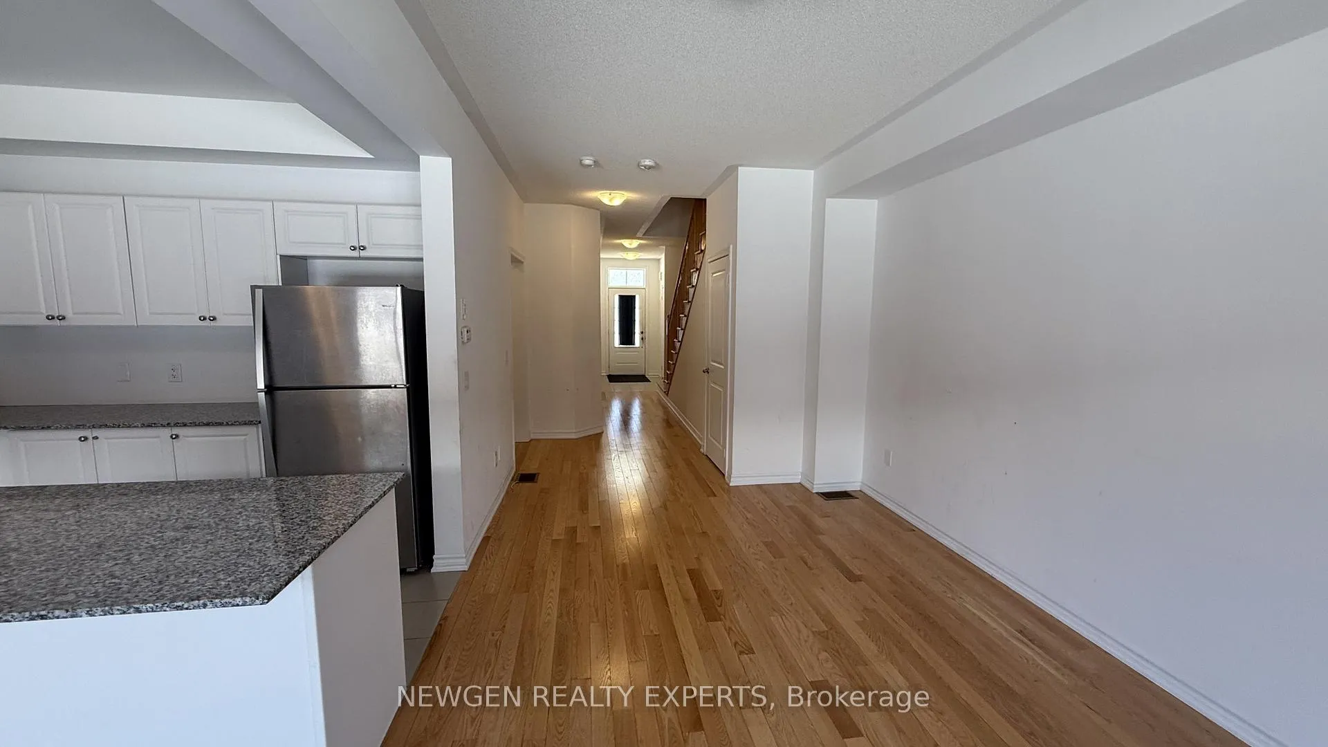 Photo 8 of 33 Mackenzie Street, Southgate — HOMEH