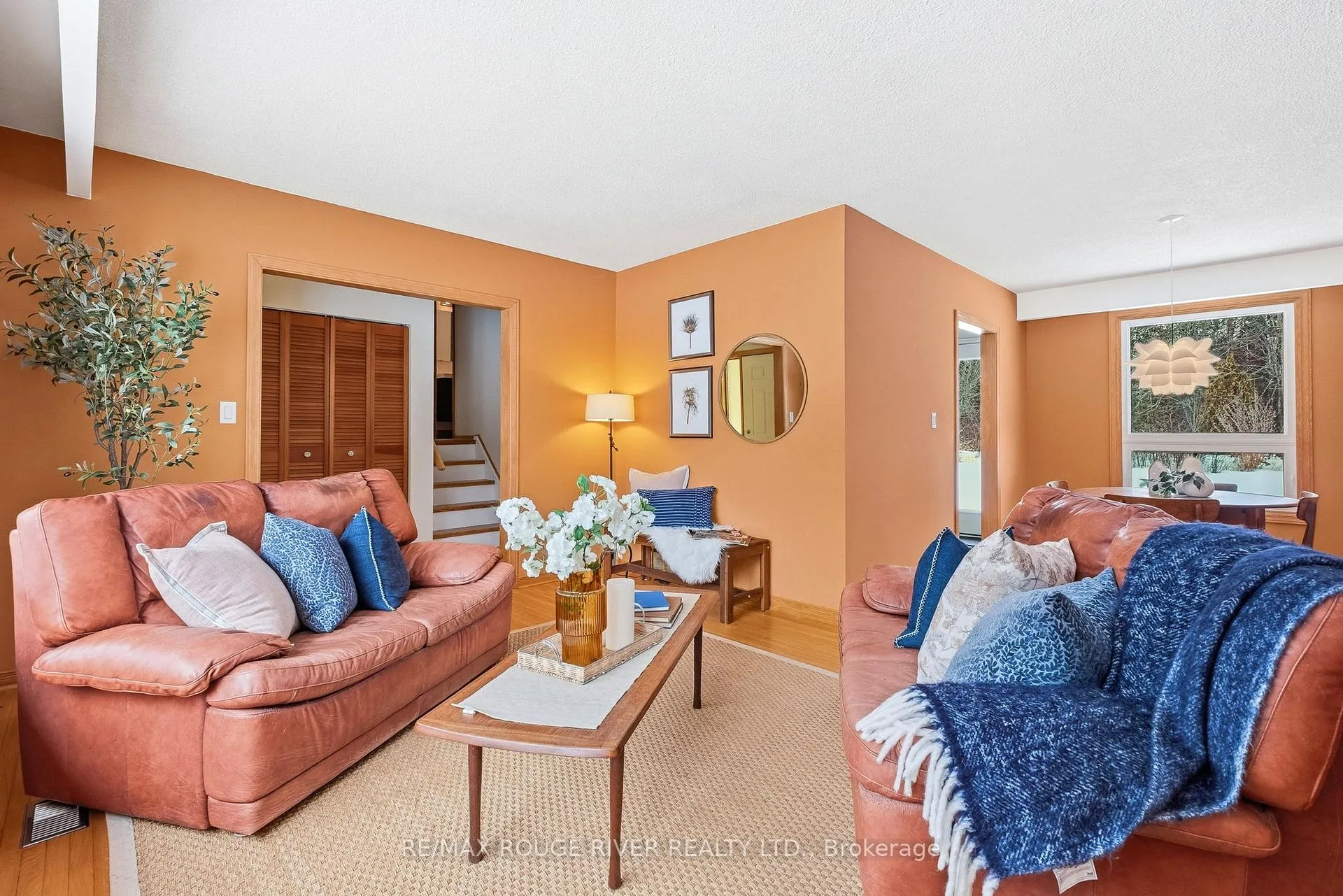 Photo 6 of 1020 Elgin Street E, Cobourg — HOMEH