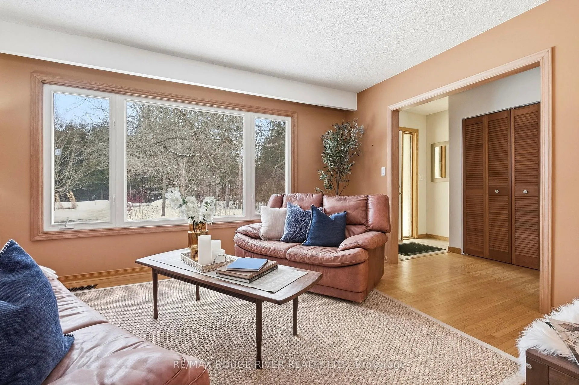 Photo 7 of 1020 Elgin Street E, Cobourg — HOMEH