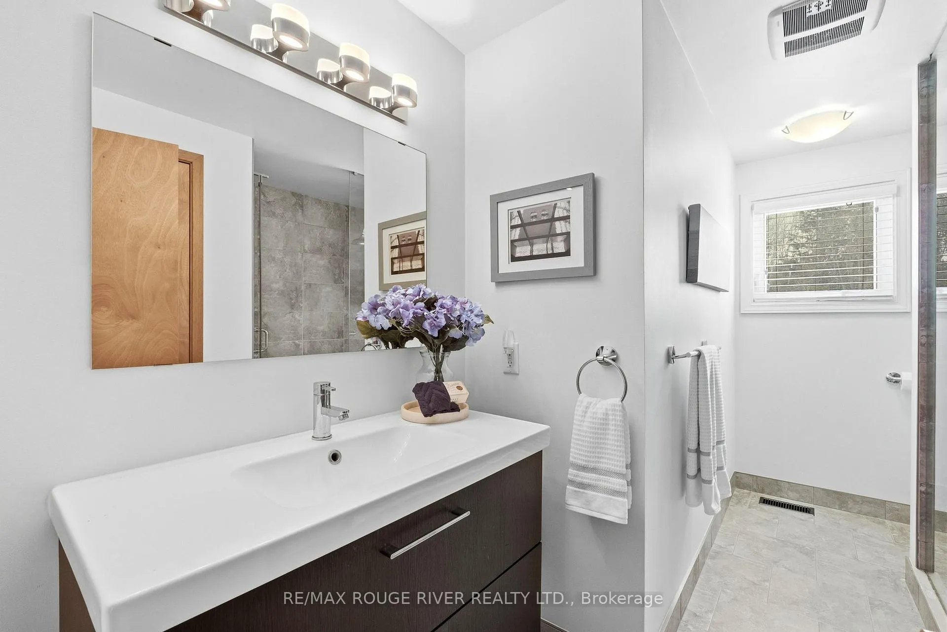 Photo 16 of 1020 Elgin Street E, Cobourg — HOMEH