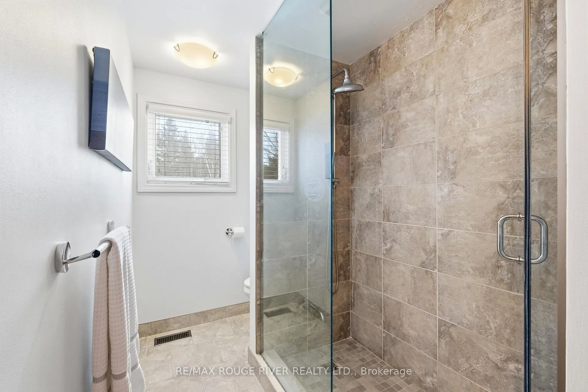 Photo 17 of 1020 Elgin Street E, Cobourg — HOMEH