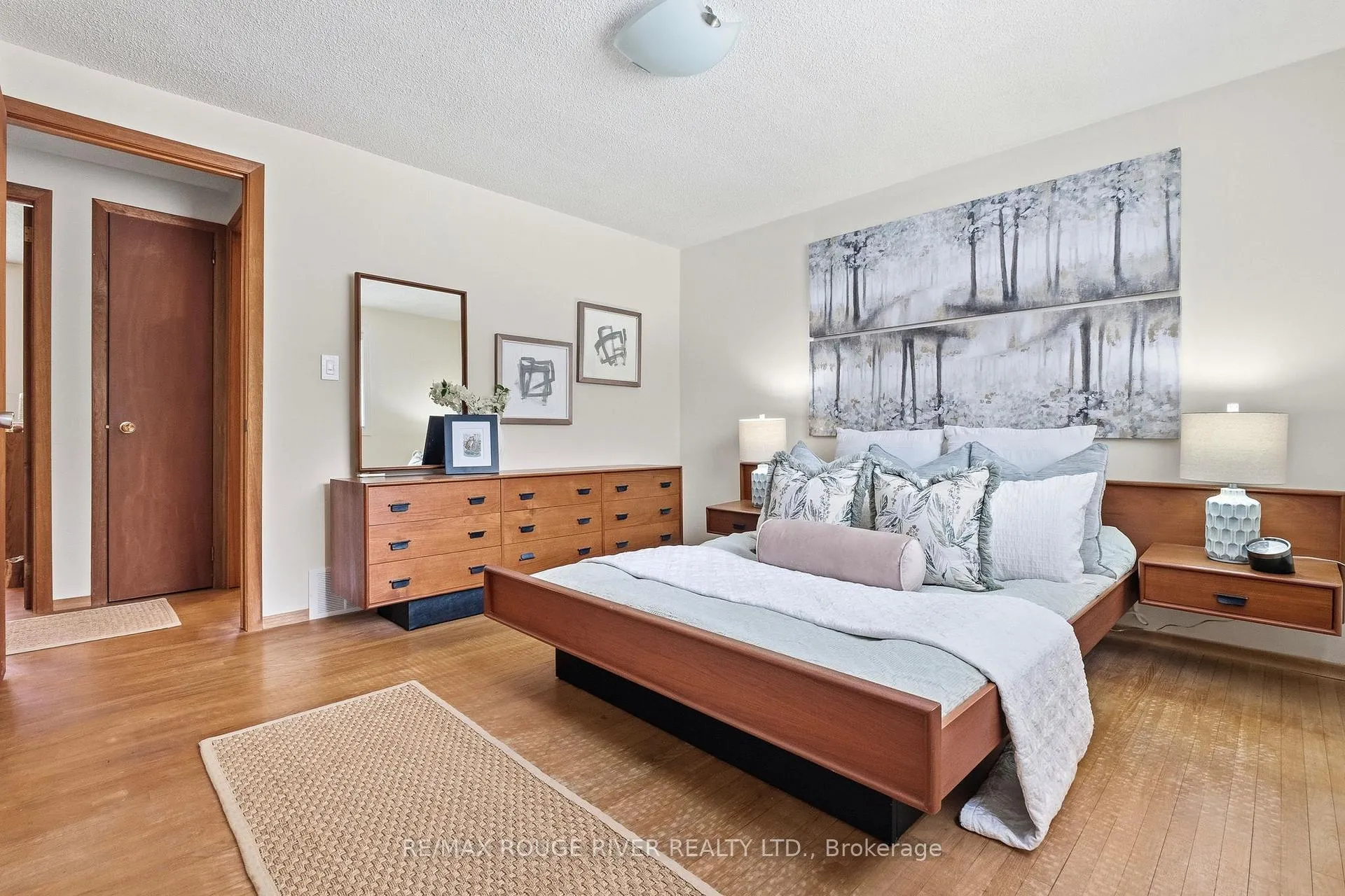 Photo 19 of 1020 Elgin Street E, Cobourg — HOMEH