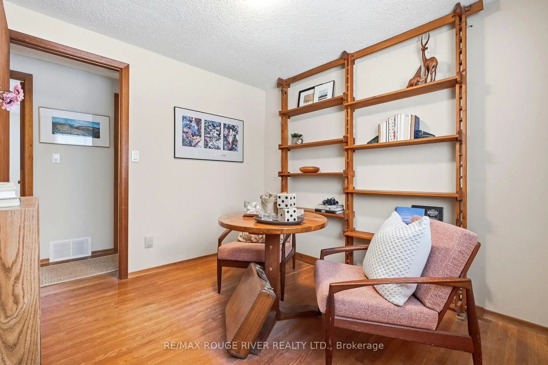 Photo 24 of 1020 Elgin Street E, Cobourg — HOMEH