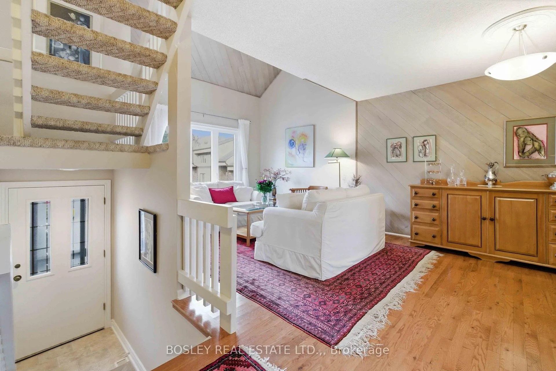 Photo 3 of Unit 36, 178 Scott Street, St. Catharines, Fairview — HOMEH