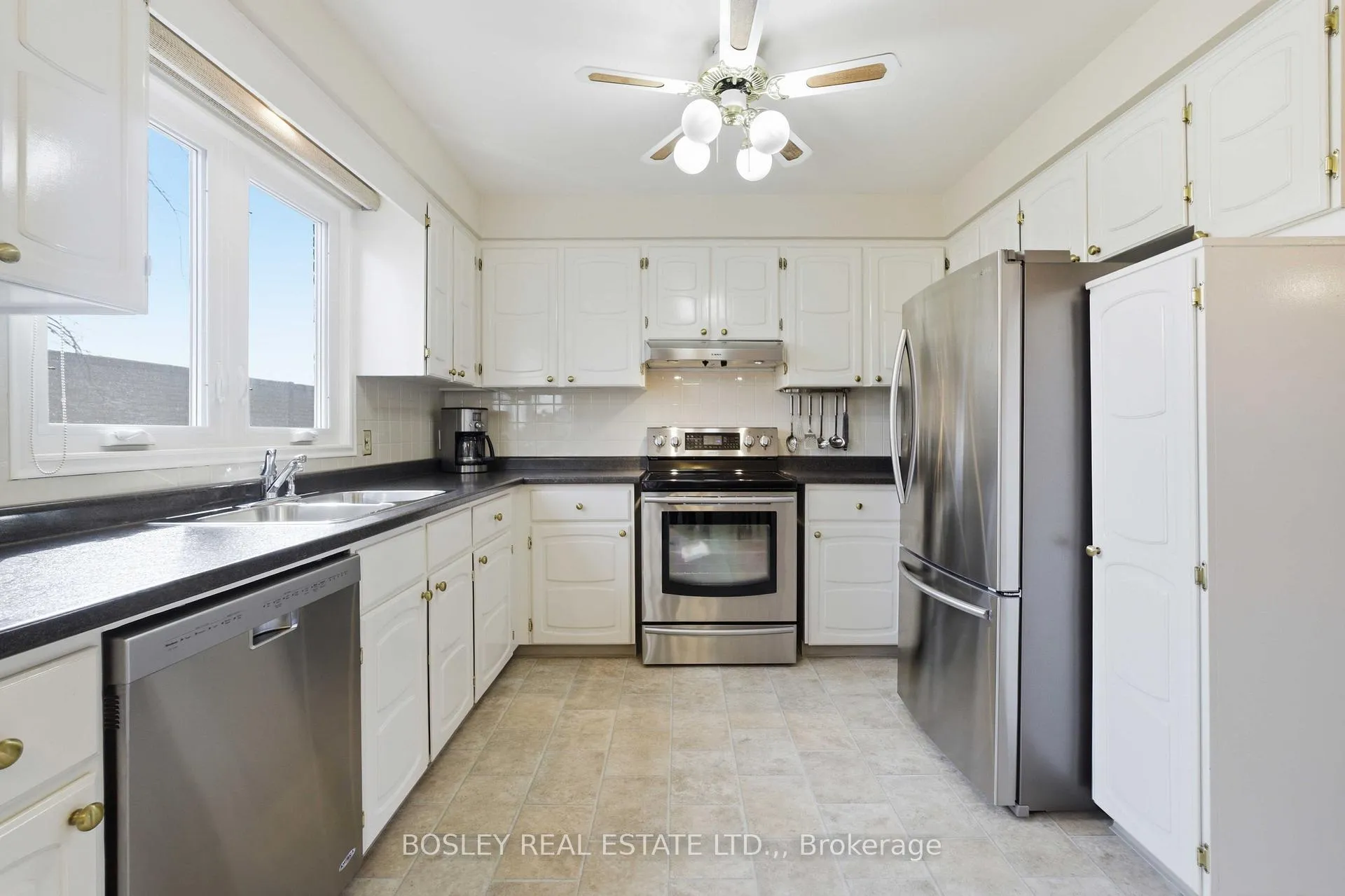 Photo 14 of Unit 36, 178 Scott Street, St. Catharines, Fairview — HOMEH