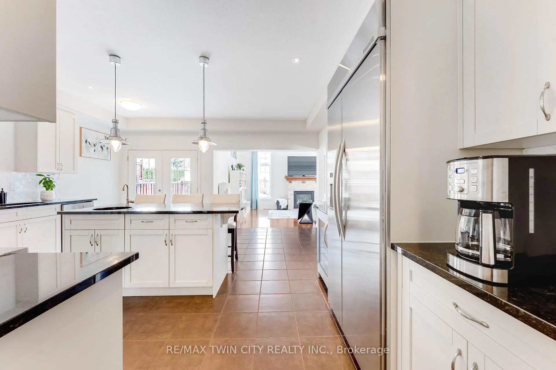 Photo 15 of 127 Eliza Avenue, Kitchener — HOMEH