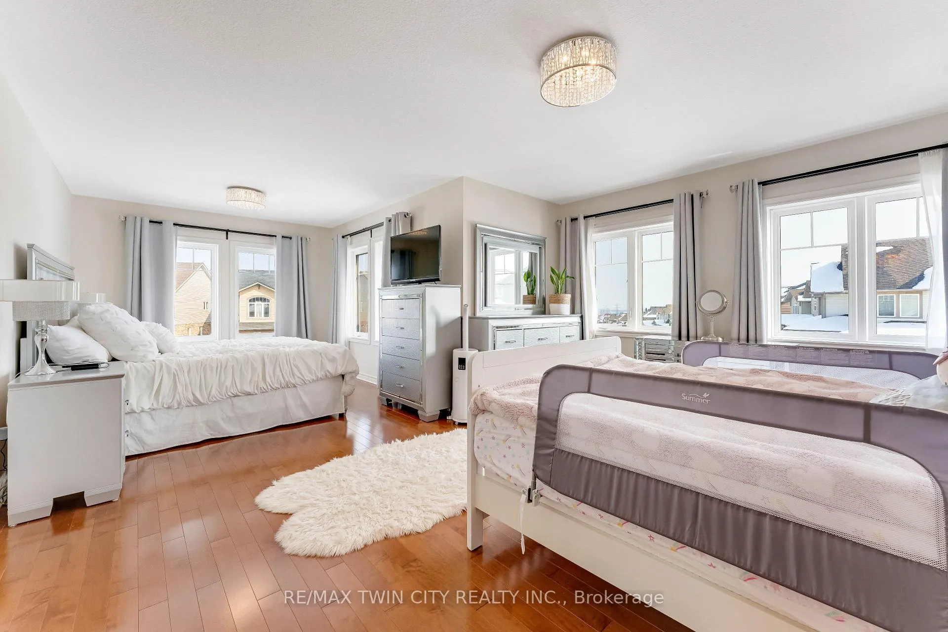 Photo 22 of 127 Eliza Avenue, Kitchener — HOMEH