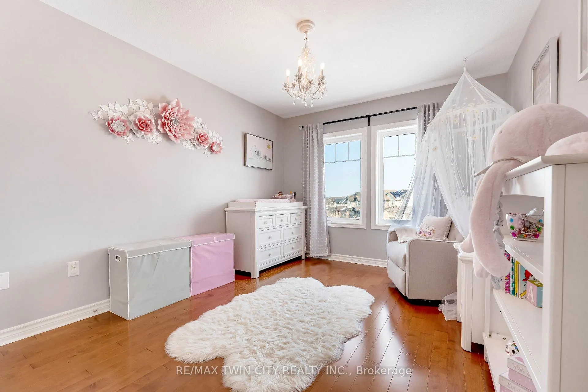 Photo 32 of 127 Eliza Avenue, Kitchener — HOMEH