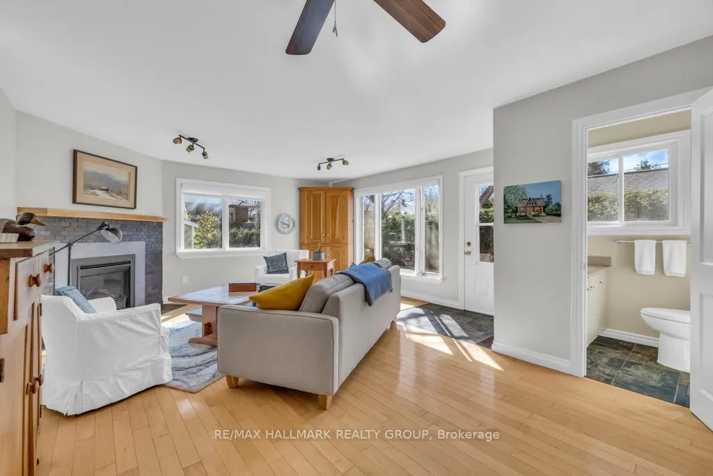 Photo 12 of 655 Mansfield Avenue, Ottawa, Laurentianview — HOMEH