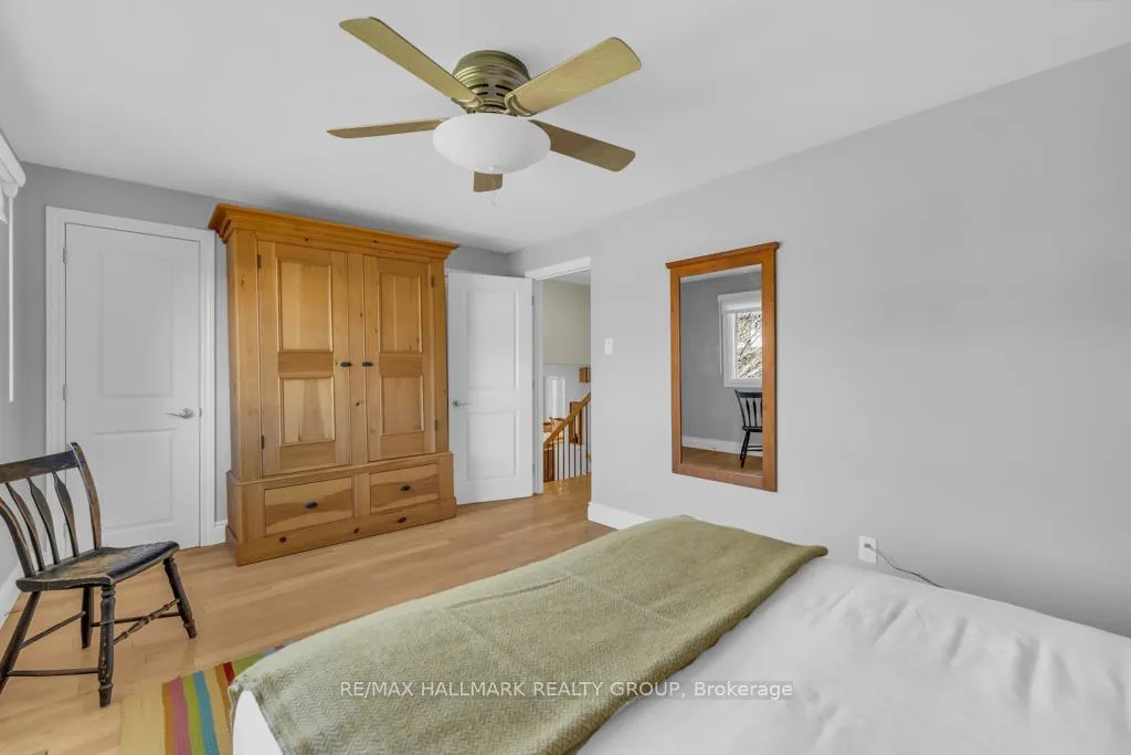Photo 17 of 655 Mansfield Avenue, Ottawa, Laurentianview — HOMEH