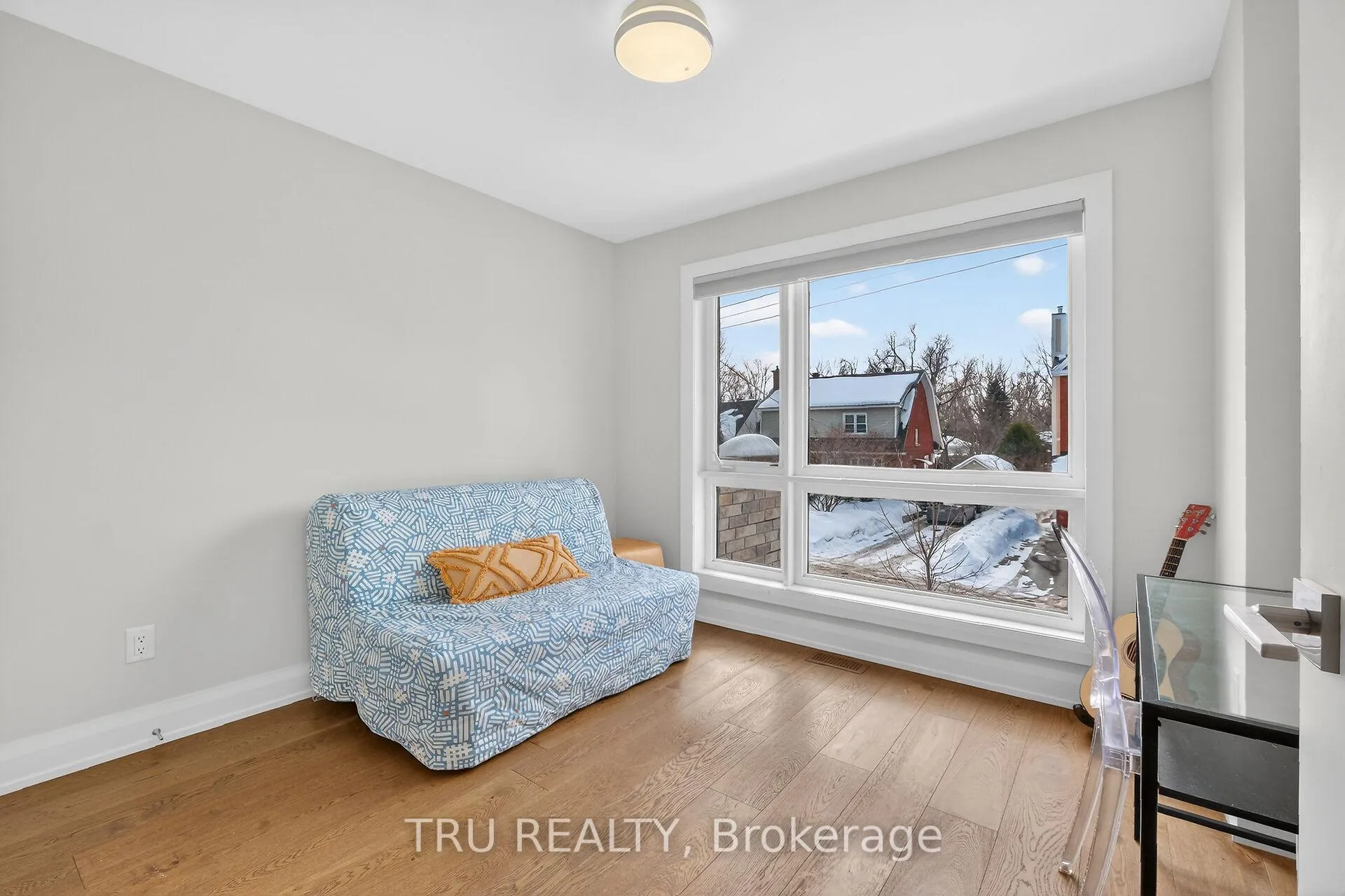 Photo 22 of 839 Riddell Avenue N, Ottawa, McKellar Heights/Glabar Park — HOMEH
