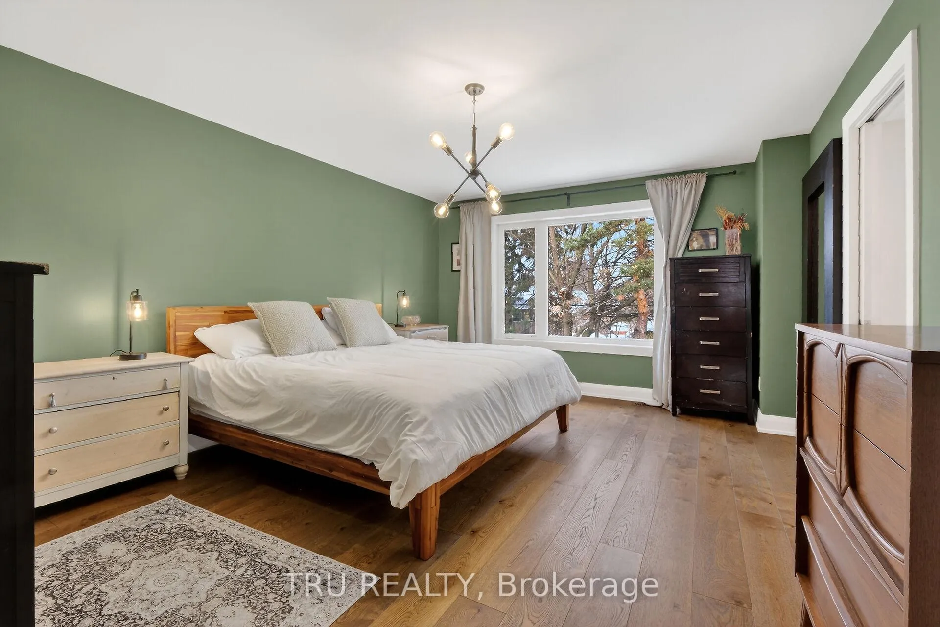 Photo 26 of 839 Riddell Avenue N, Ottawa, McKellar Heights/Glabar Park — HOMEH