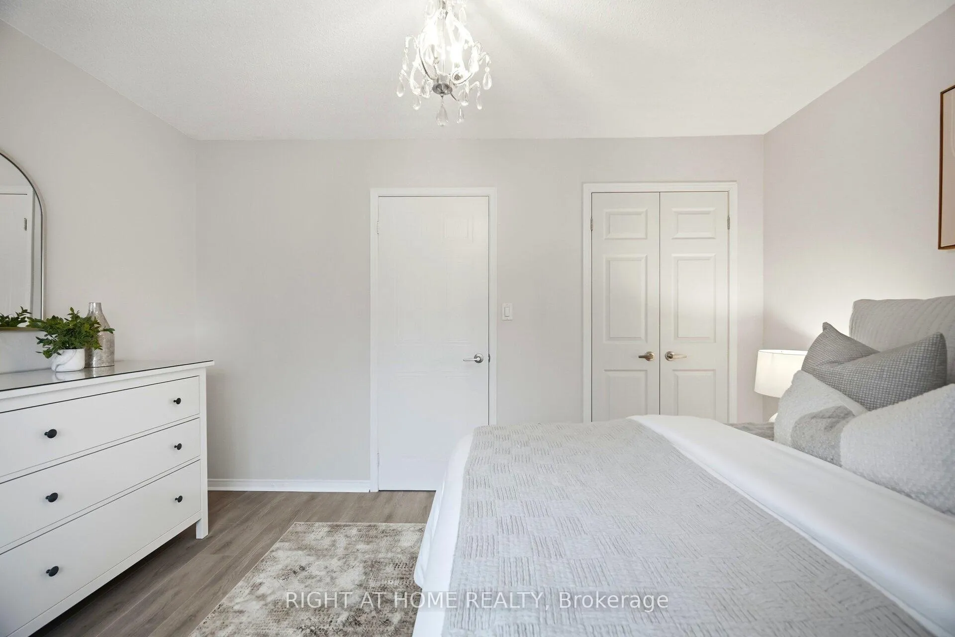 Photo 27 of Unit 533, 895 Maple Avenue, Burlington, Brant — HOMEH