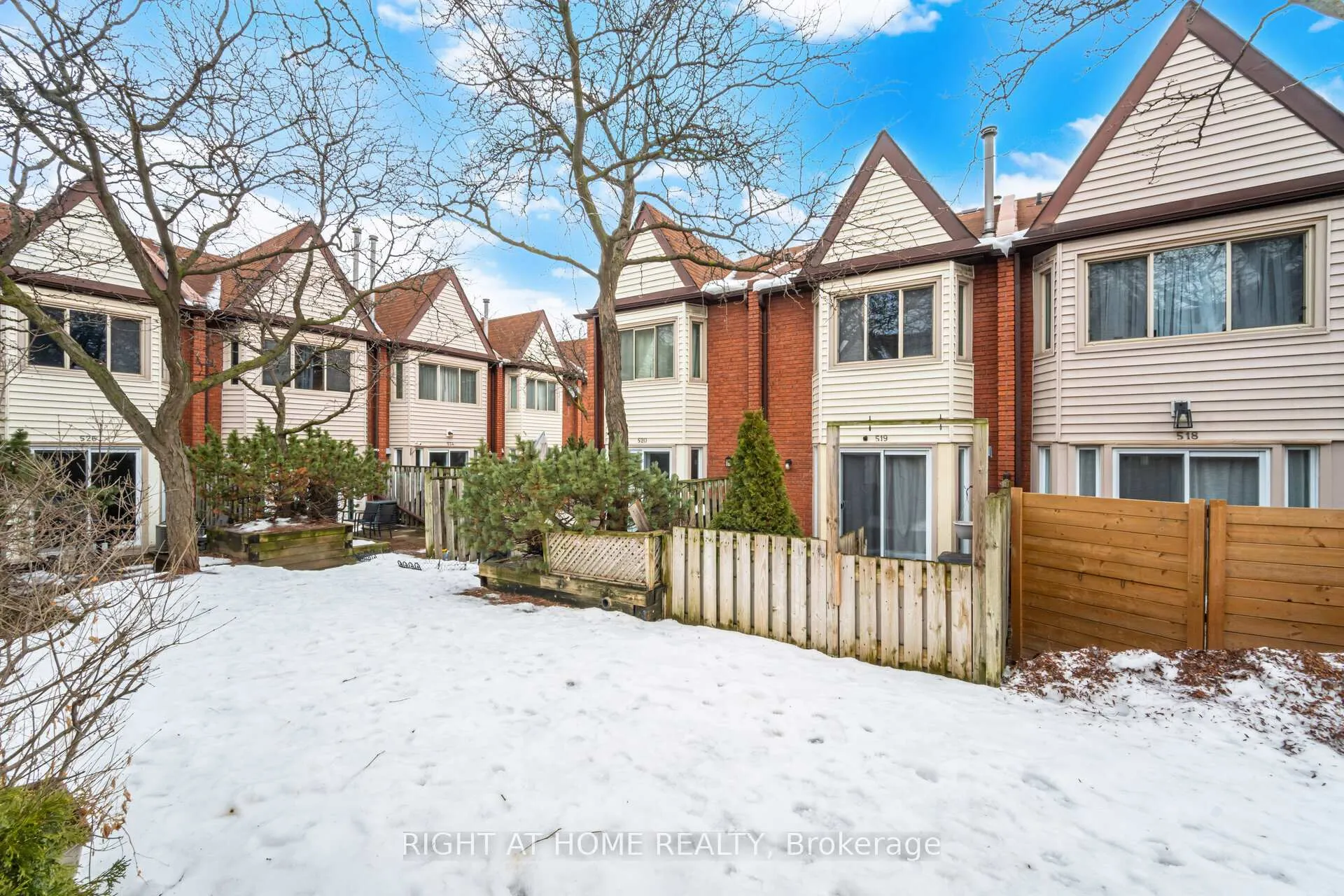 Photo 35 of Unit 533, 895 Maple Avenue, Burlington, Brant — HOMEH