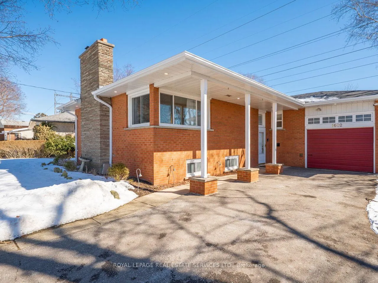 Front of 1602 Carletta Drive