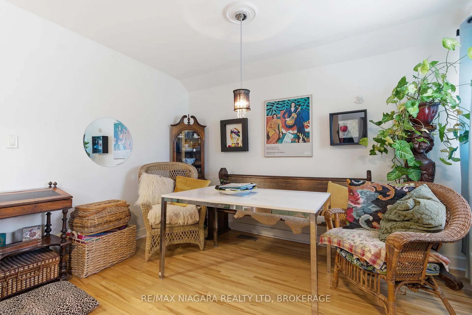 Photo 14 of 5 Pawling Street, St. Catharines, Port Dalhousie — HOMEH