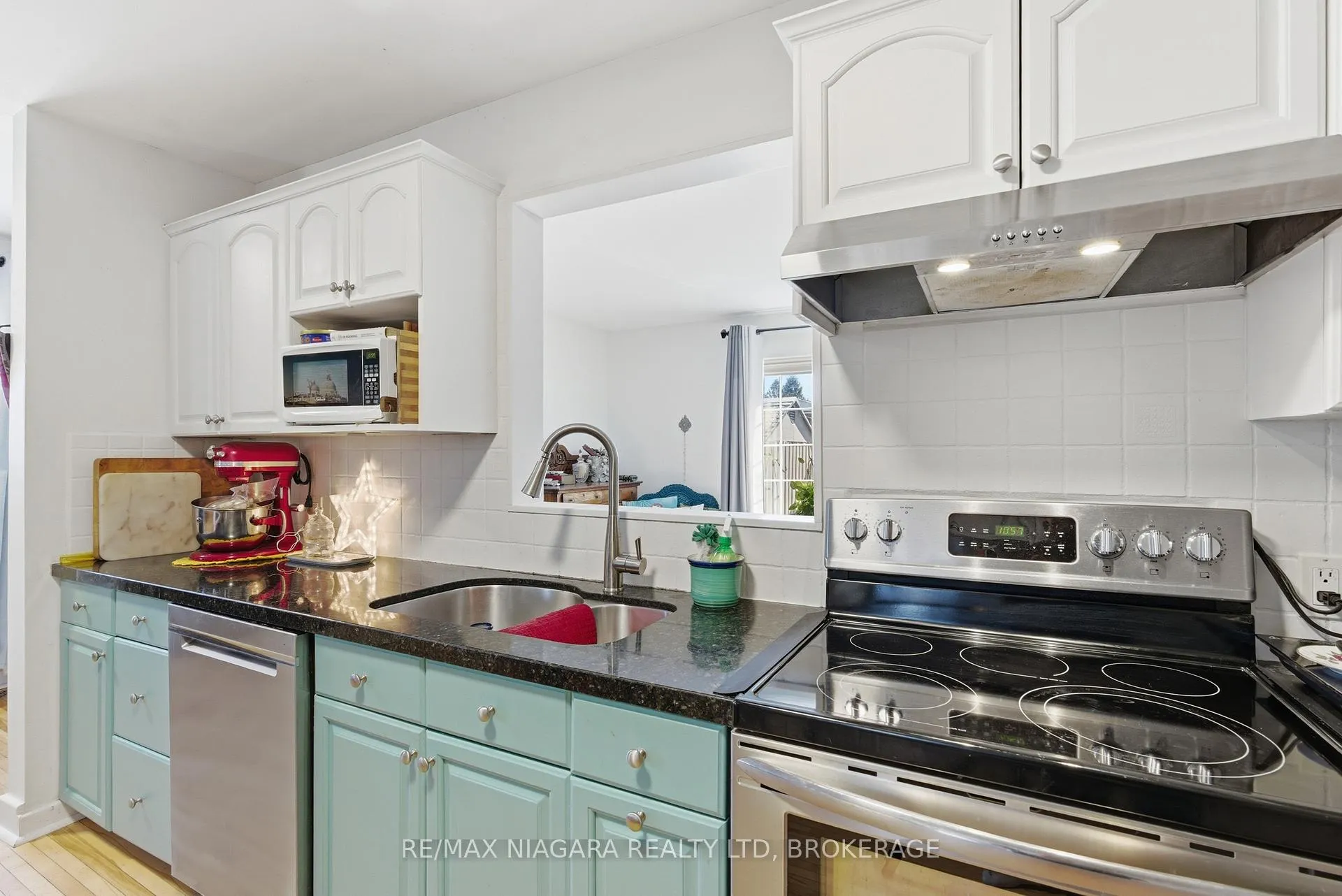 Photo 17 of 5 Pawling Street, St. Catharines, Port Dalhousie — HOMEH