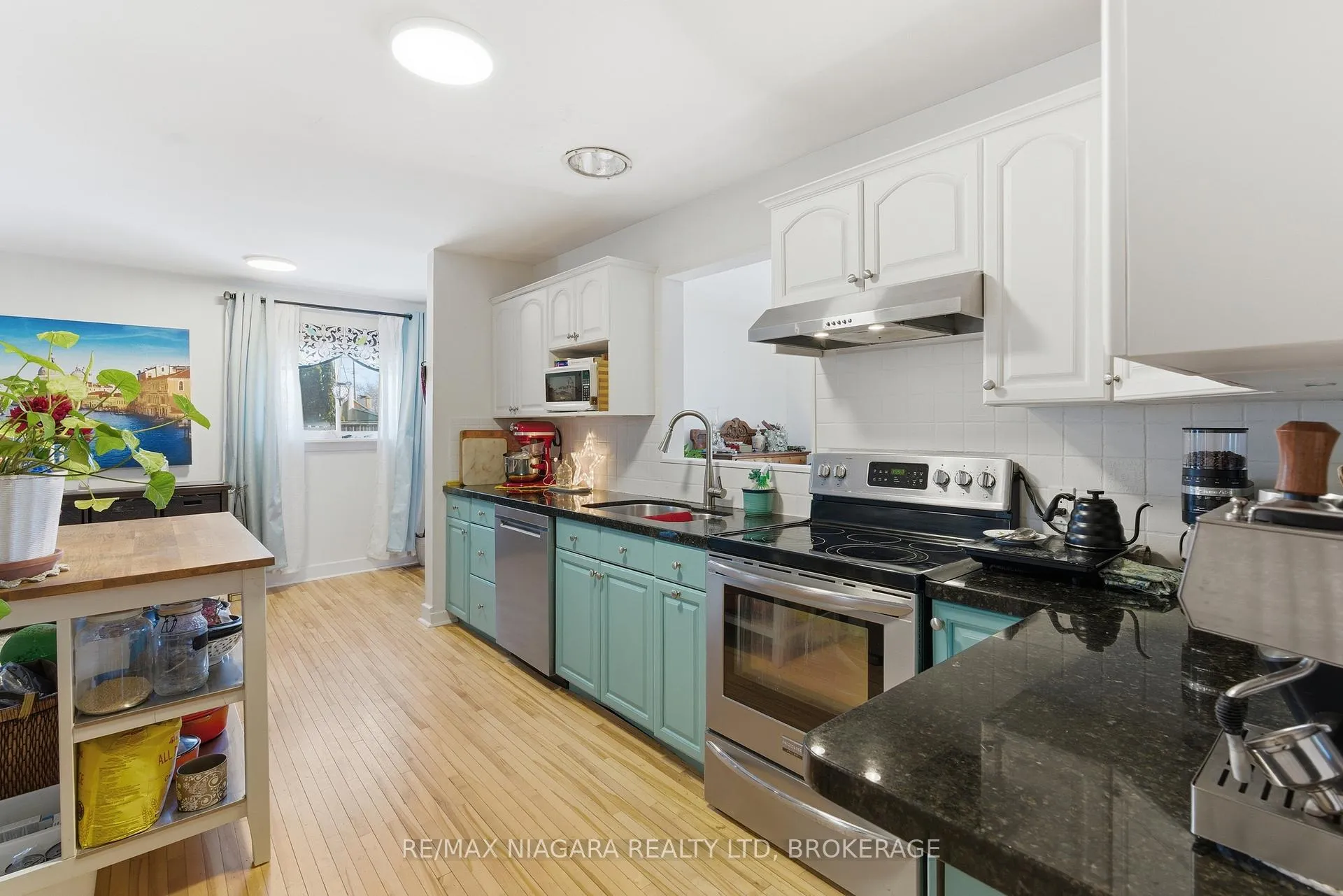 Photo 18 of 5 Pawling Street, St. Catharines, Port Dalhousie — HOMEH