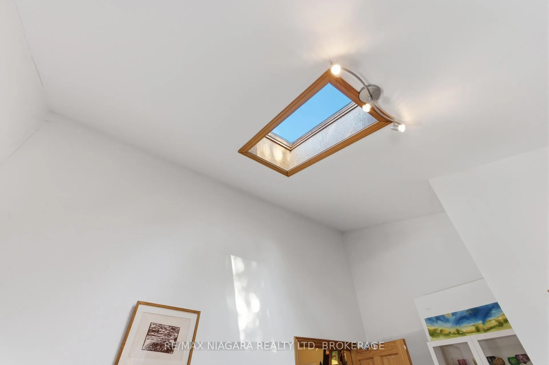 Photo 21 of 5 Pawling Street, St. Catharines, Port Dalhousie — HOMEH
