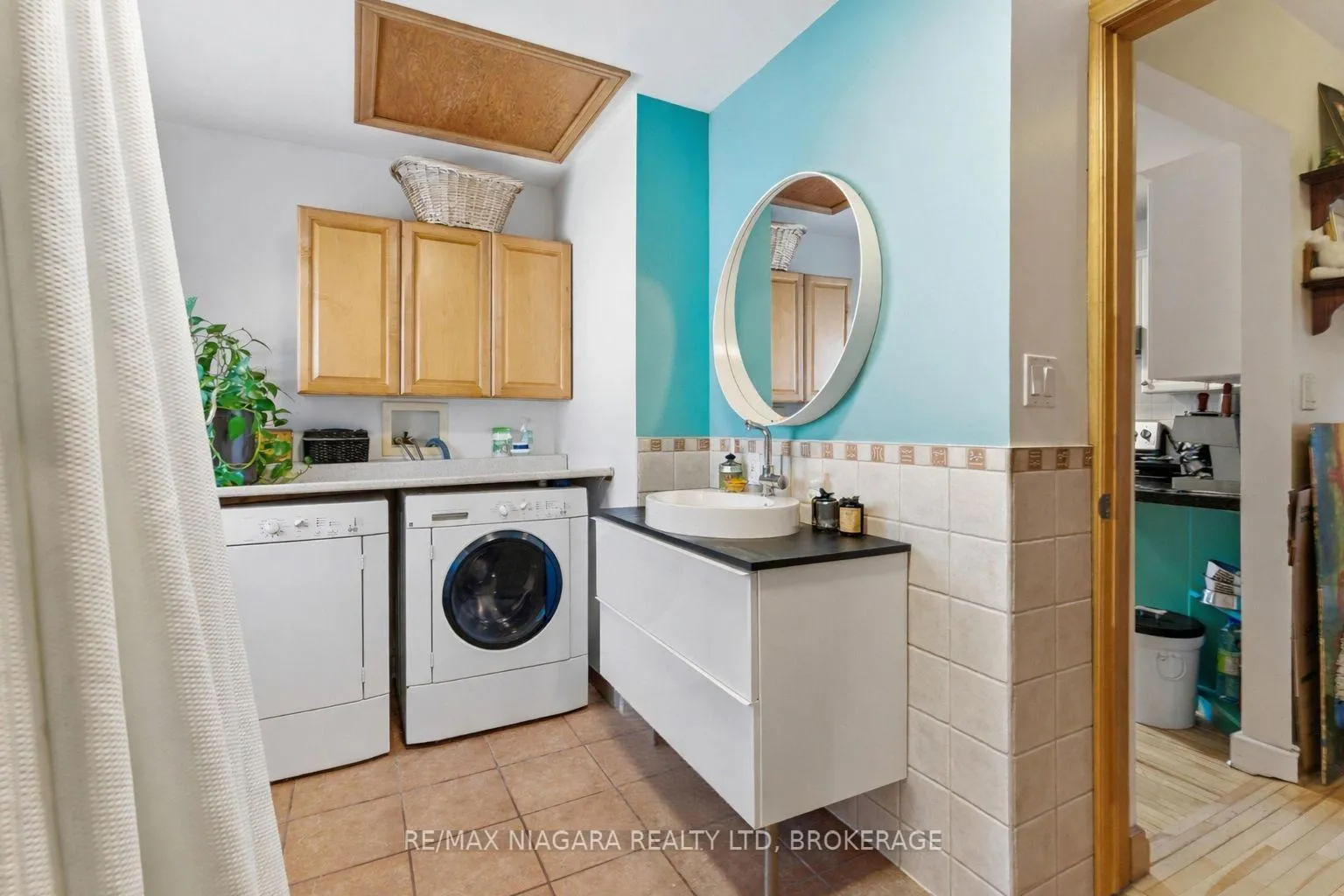 Photo 23 of 5 Pawling Street, St. Catharines, Port Dalhousie — HOMEH