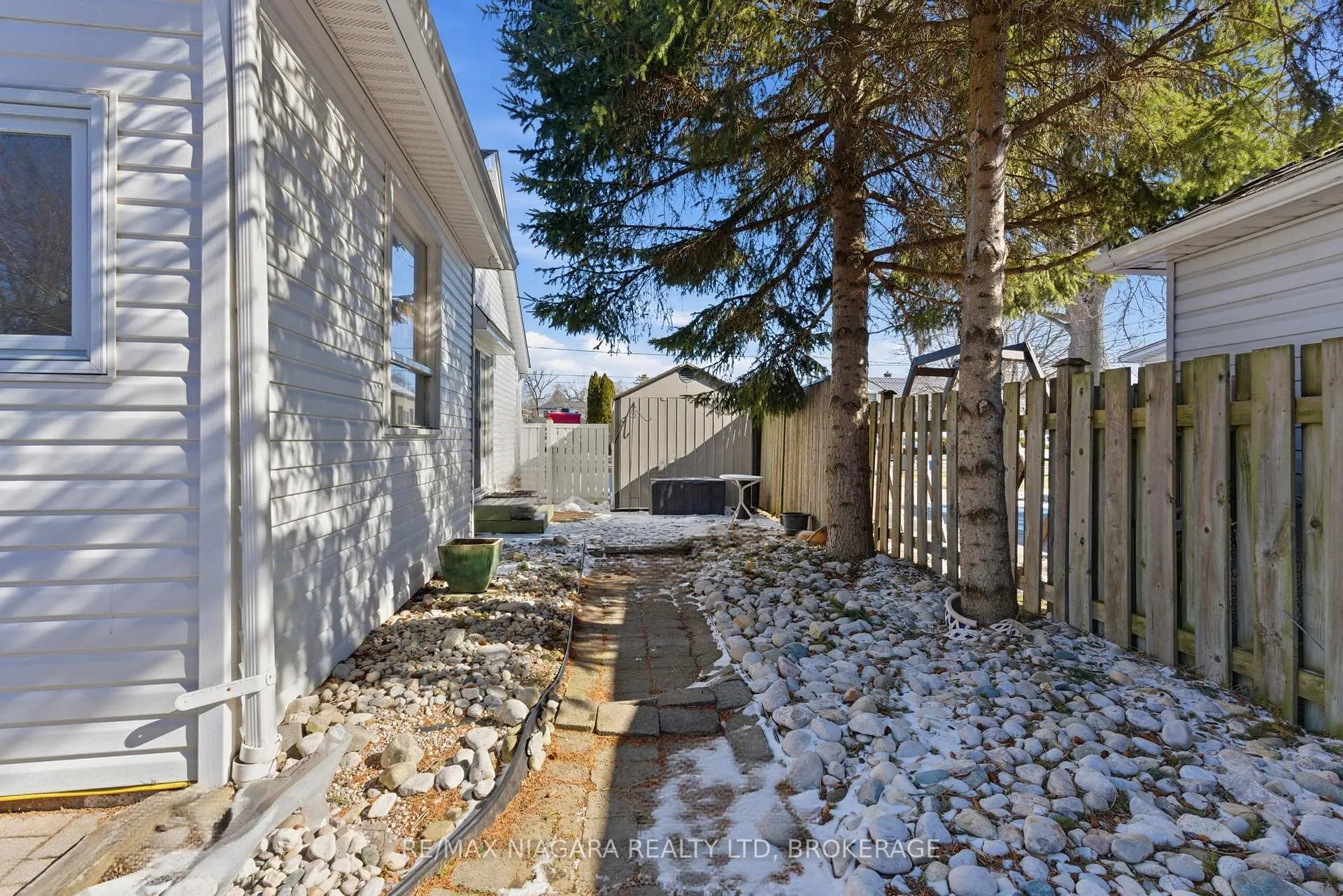 Photo 28 of 5 Pawling Street, St. Catharines, Port Dalhousie — HOMEH