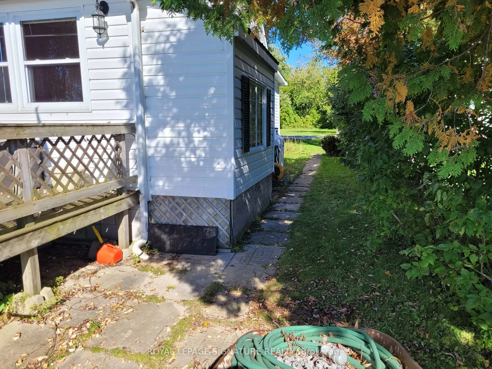 Photo 3 of 2644 Lakeshore Drive, Ramara, Rural Ramara — HOMEH