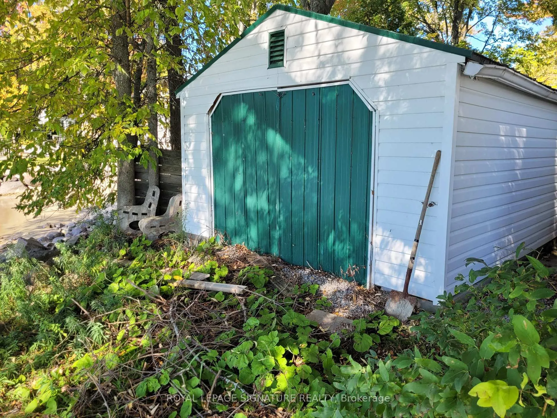 Photo 5 of 2644 Lakeshore Drive, Ramara, Rural Ramara — HOMEH