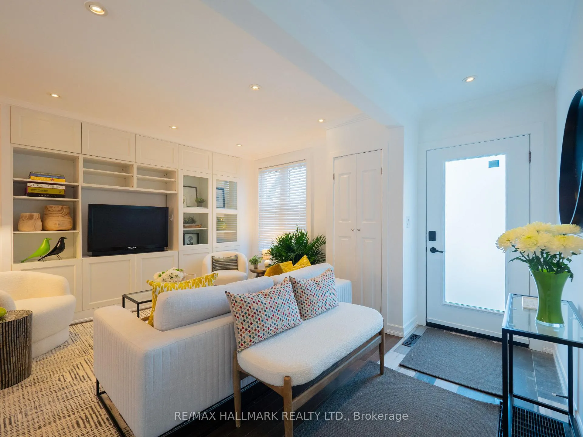 Photo 4 of 71 Ashdale Avenue, Toronto, Greenwood-Coxwell — HOMEH