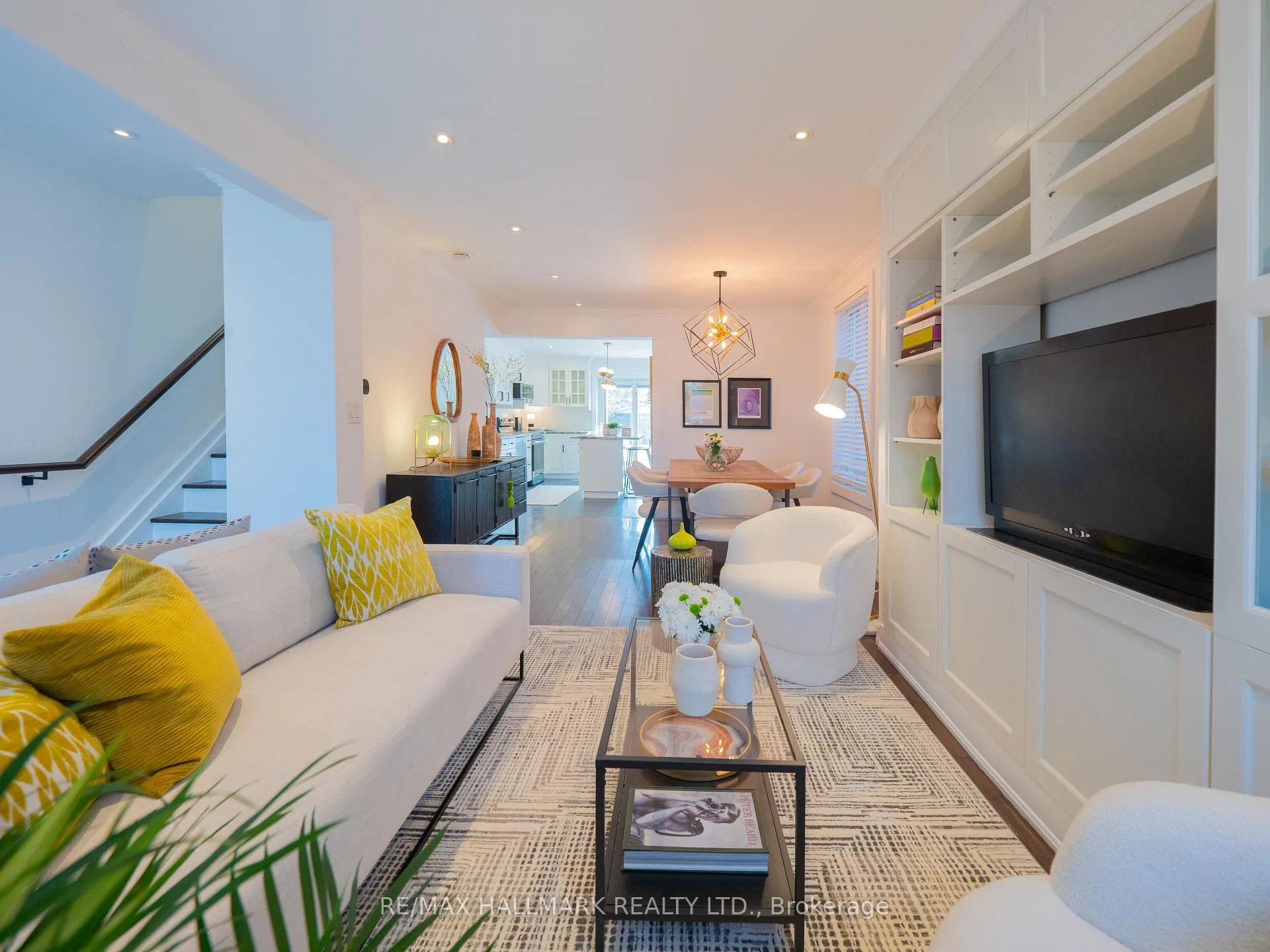 Photo 8 of 71 Ashdale Avenue, Toronto, Greenwood-Coxwell — HOMEH
