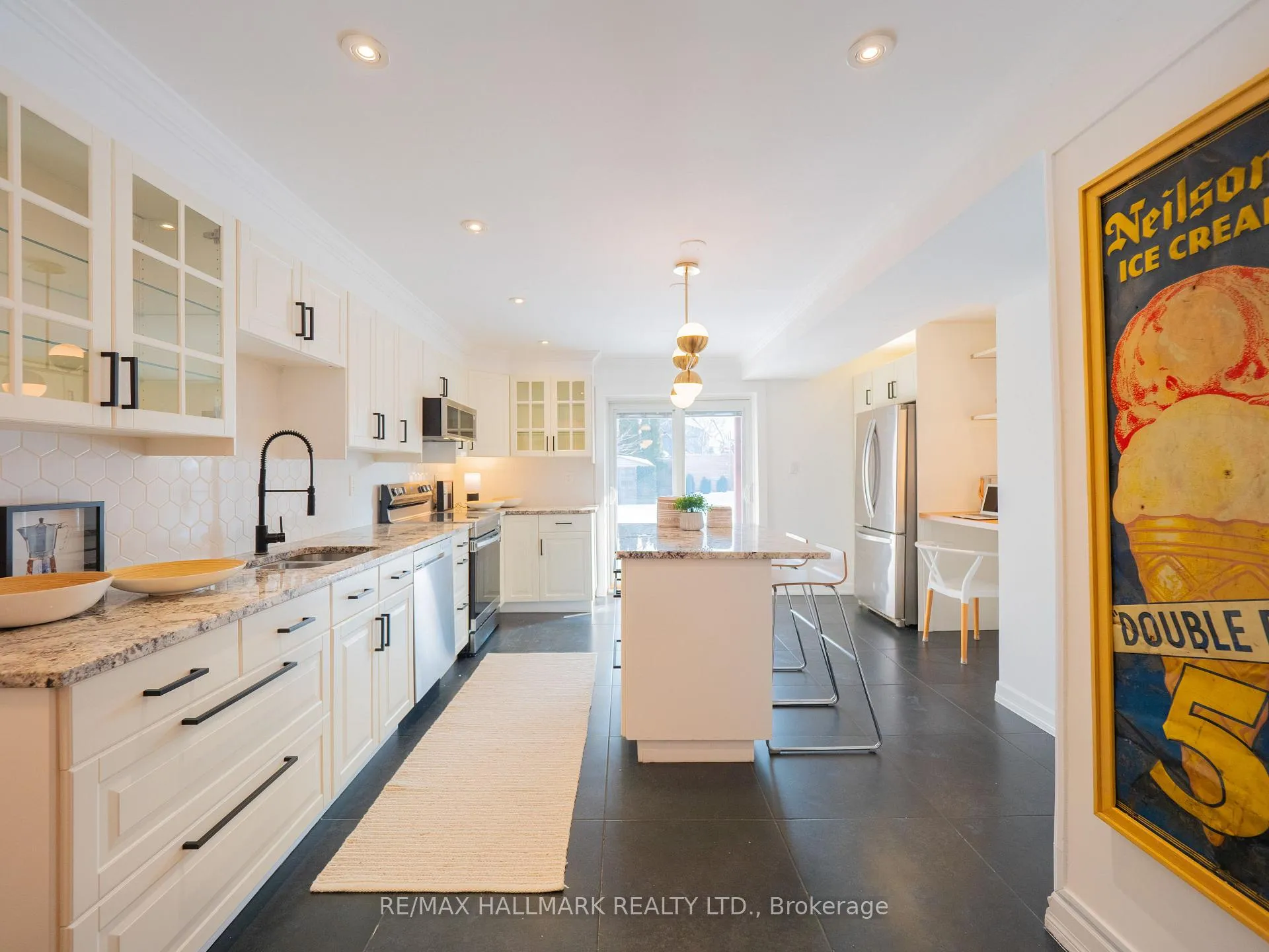 Photo 14 of 71 Ashdale Avenue, Toronto, Greenwood-Coxwell — HOMEH