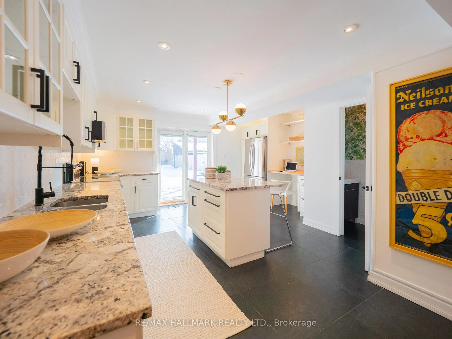 Photo 15 of 71 Ashdale Avenue, Toronto, Greenwood-Coxwell — HOMEH
