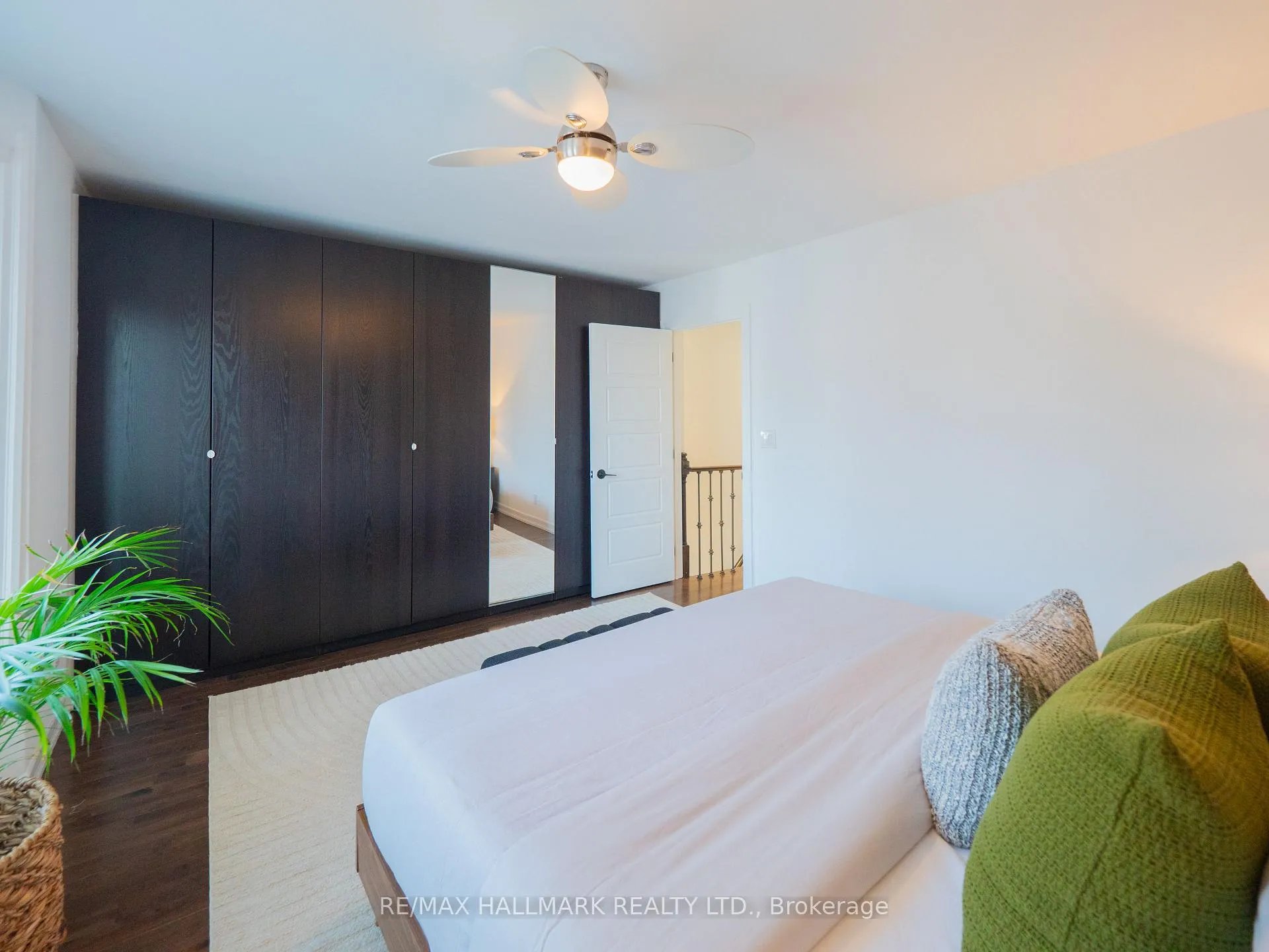 Photo 25 of 71 Ashdale Avenue, Toronto, Greenwood-Coxwell — HOMEH