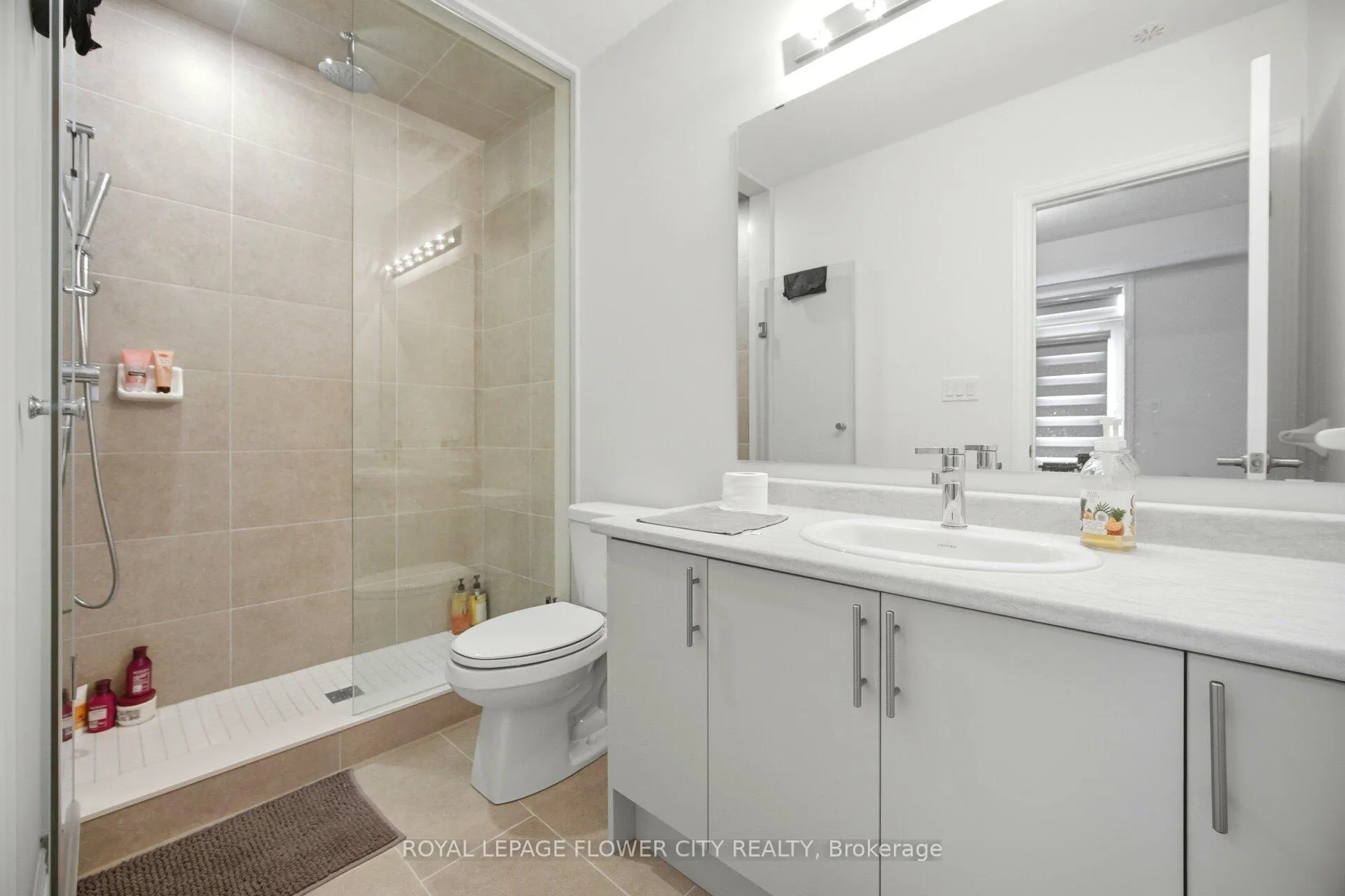 Photo 24 of 174 Petch Avenue, Caledon, Rural Caledon — HOMEH