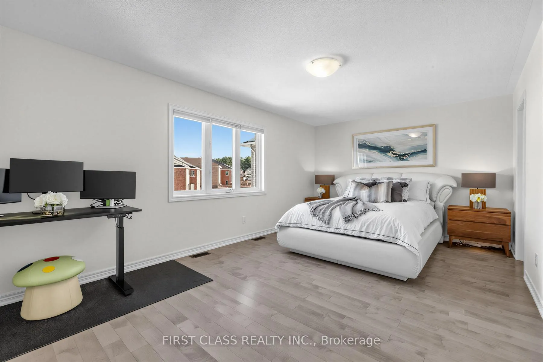 Photo 26 of 275 William Graham Drive, Aurora, Rural Aurora — HOMEH