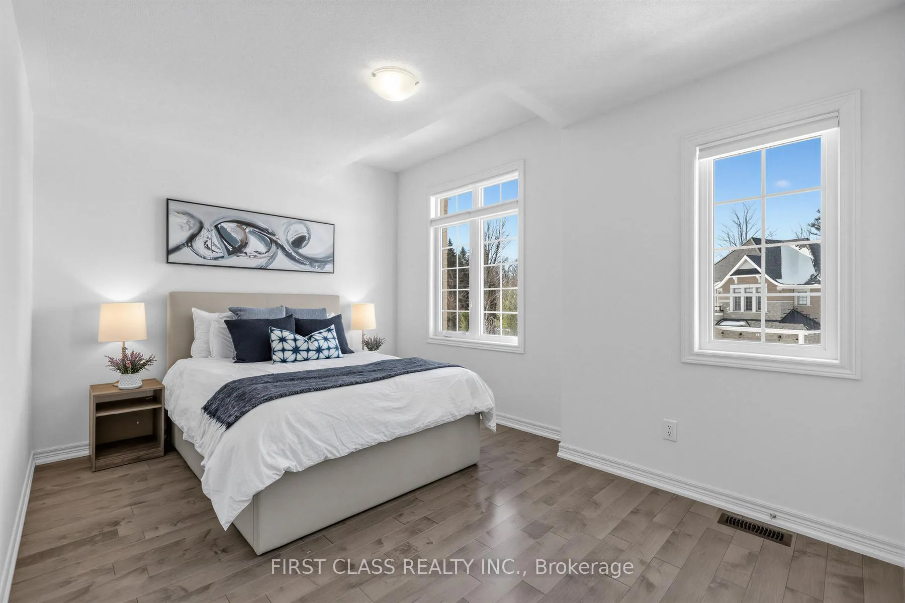 Photo 31 of 275 William Graham Drive, Aurora, Rural Aurora — HOMEH