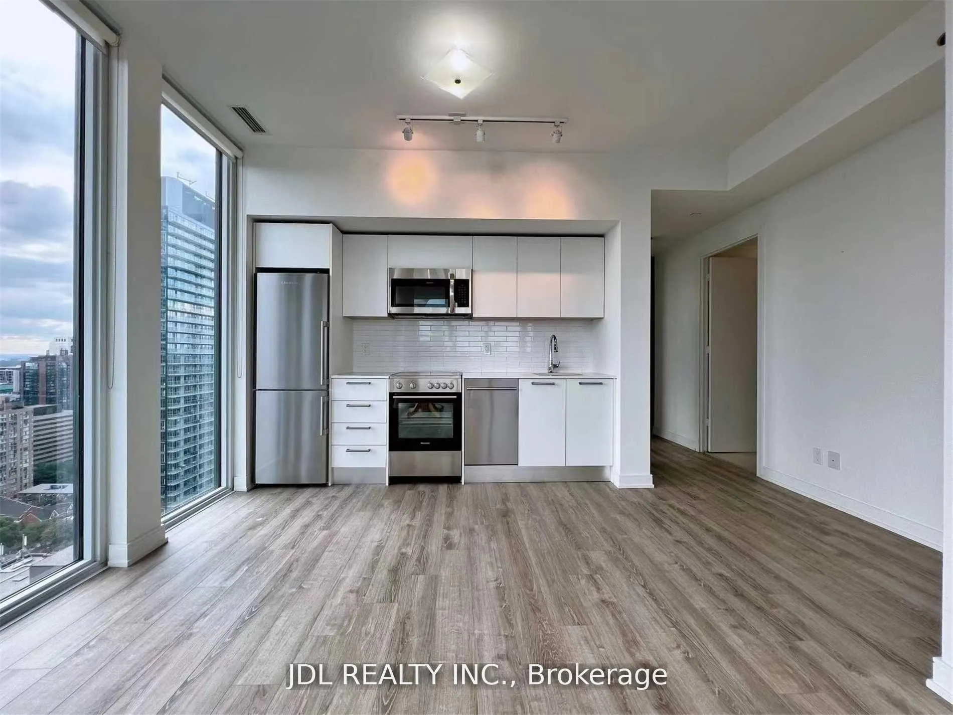 Photo 8 of Unit 3502, 28 Wellesley Street E, Toronto, Church-Yonge Corridor — HOMEH