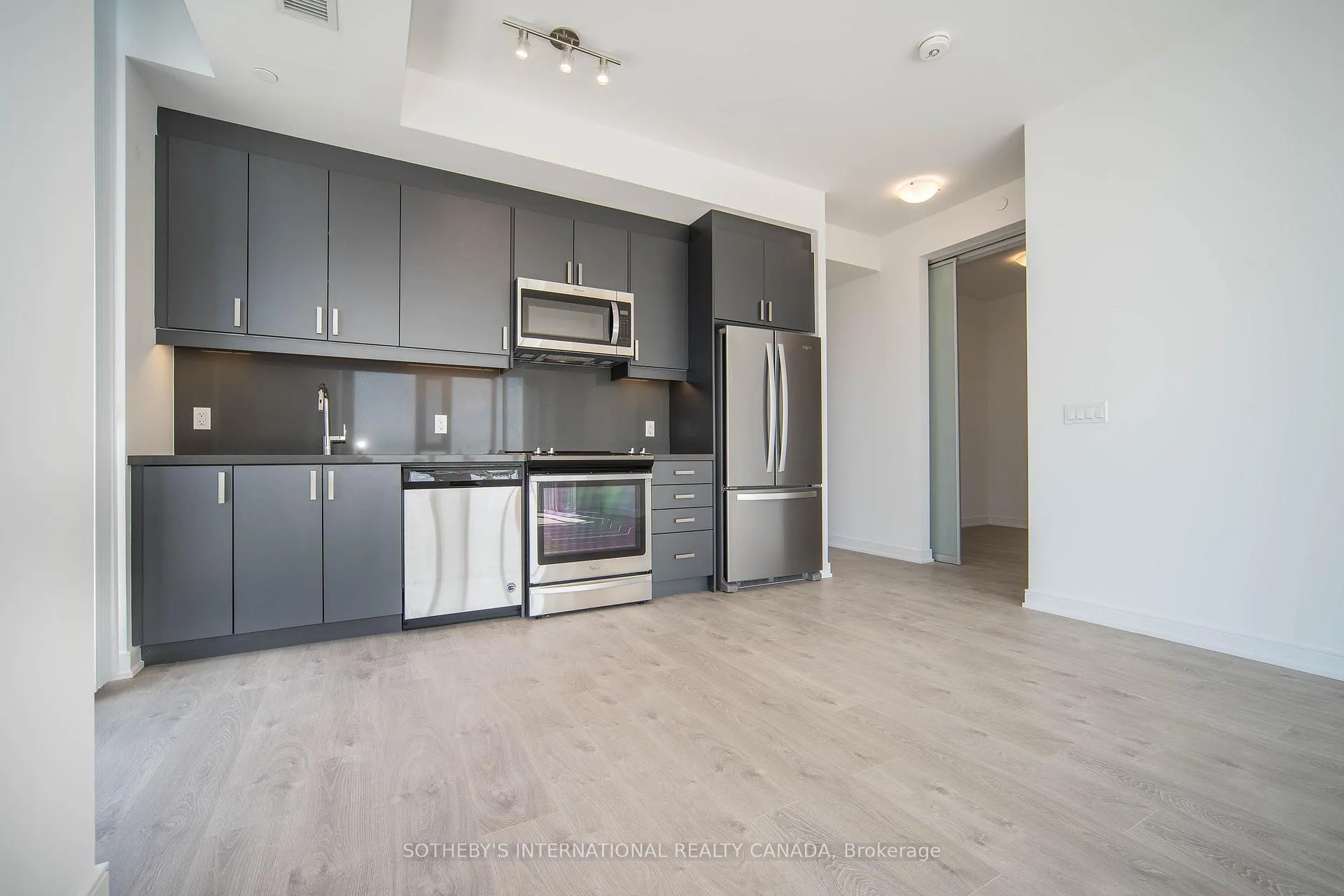 Photo 3 of Unit PH10, 50 Wellesley Street E, Toronto, Church-Yonge Corridor — HOMEH