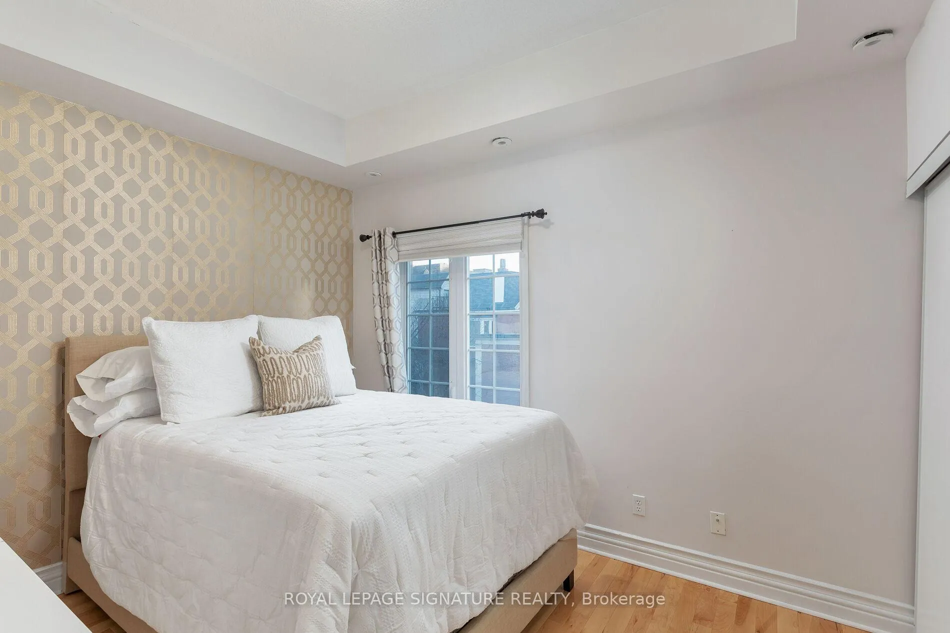 Photo 16 of Unit M8, 539 Jarvis Street, Toronto, North St. James Town — HOMEH
