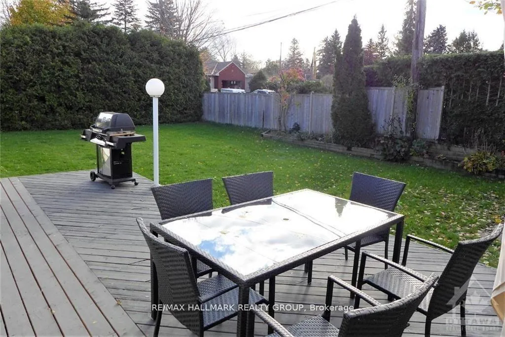 Photo 20 of 186 Balmoral Place, Ottawa, Faircrest Heights — HOMEH