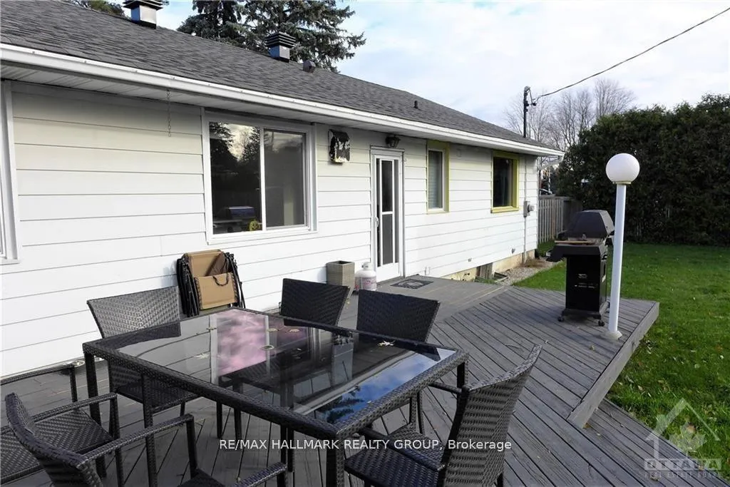 Photo 21 of 186 Balmoral Place, Ottawa, Faircrest Heights — HOMEH