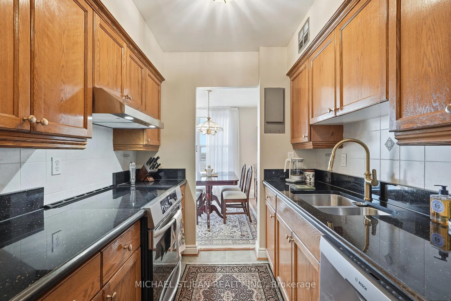 Photo 12 of Unit 1408, 1966 Main Street W, Hamilton, Ainslie Wood — HOMEH