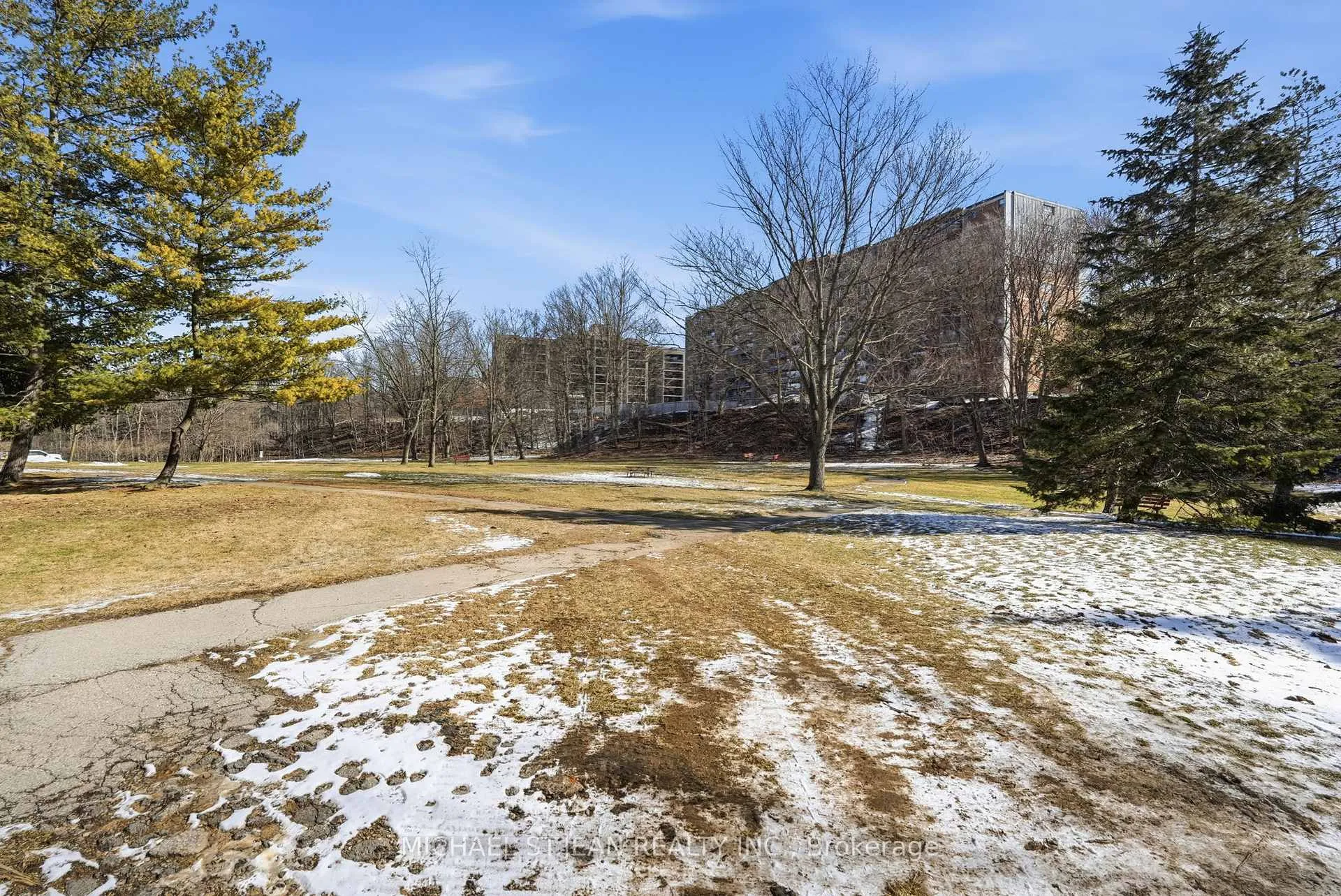 Photo 41 of Unit 1408, 1966 Main Street W, Hamilton, Ainslie Wood — HOMEH
