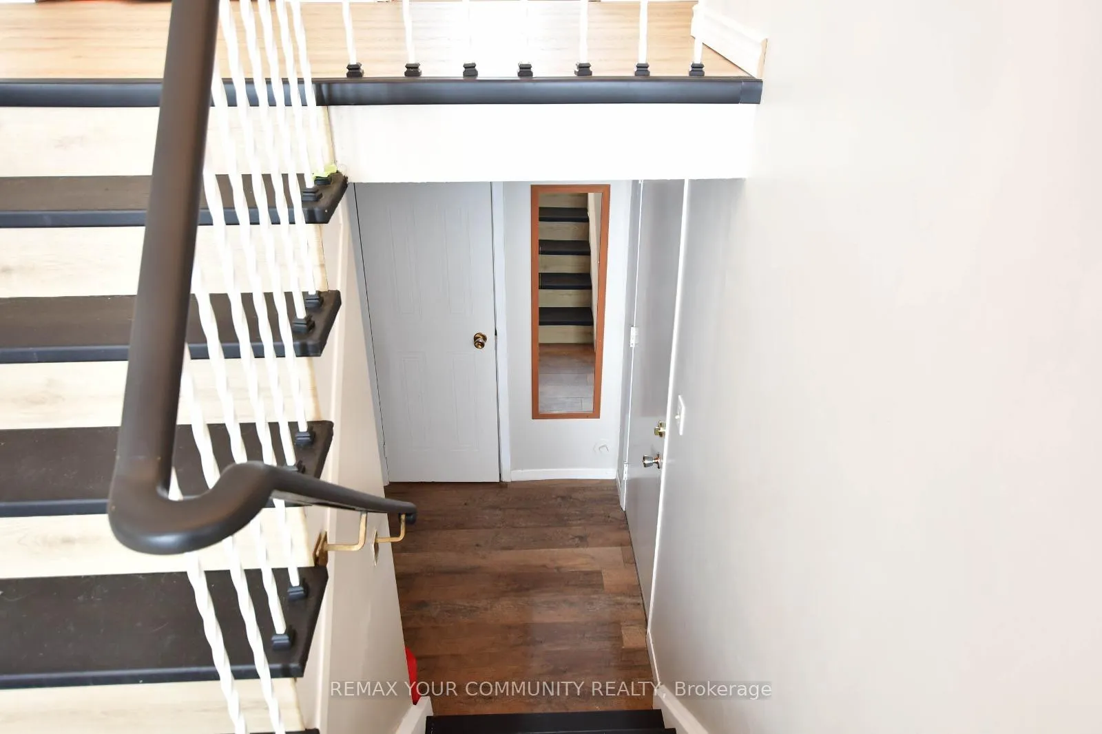 Photo 15 of 167 Little Avenue, Barrie, Allandale Heights — HOMEH