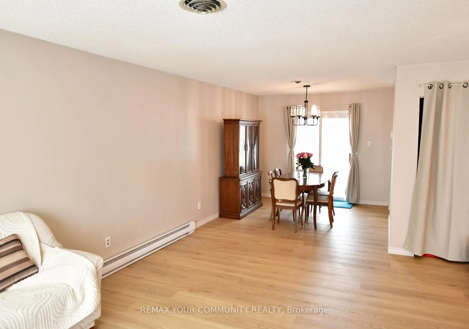 Photo 27 of 167 Little Avenue, Barrie, Allandale Heights — HOMEH