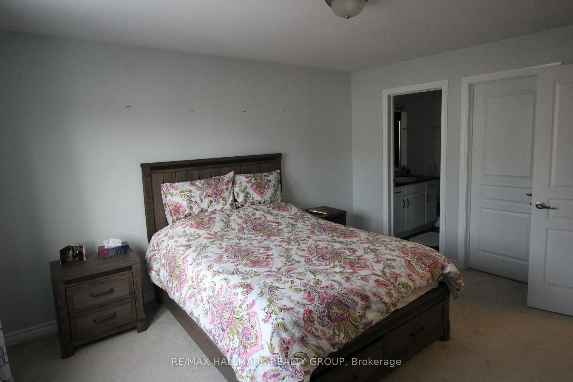 Photo 13 of 3617 Cambrian Road, Ottawa, Barrhaven - Half Moon Bay — HOMEH