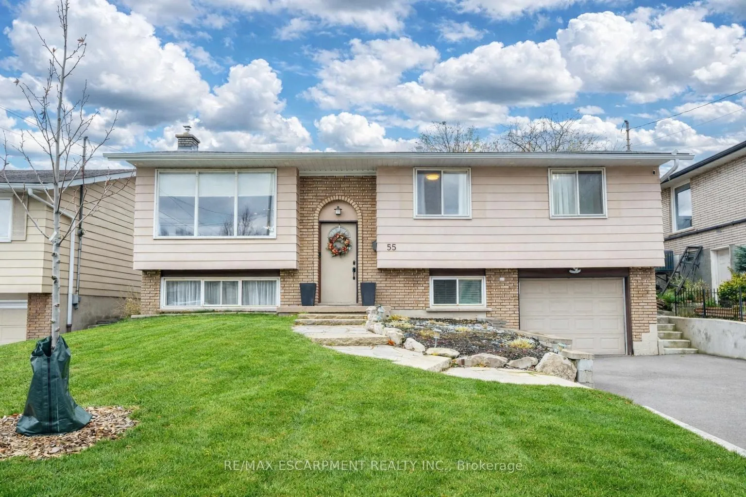 Photo 1 of 55 Juanita Drive, Hamilton, Westcliffe — HOMEH